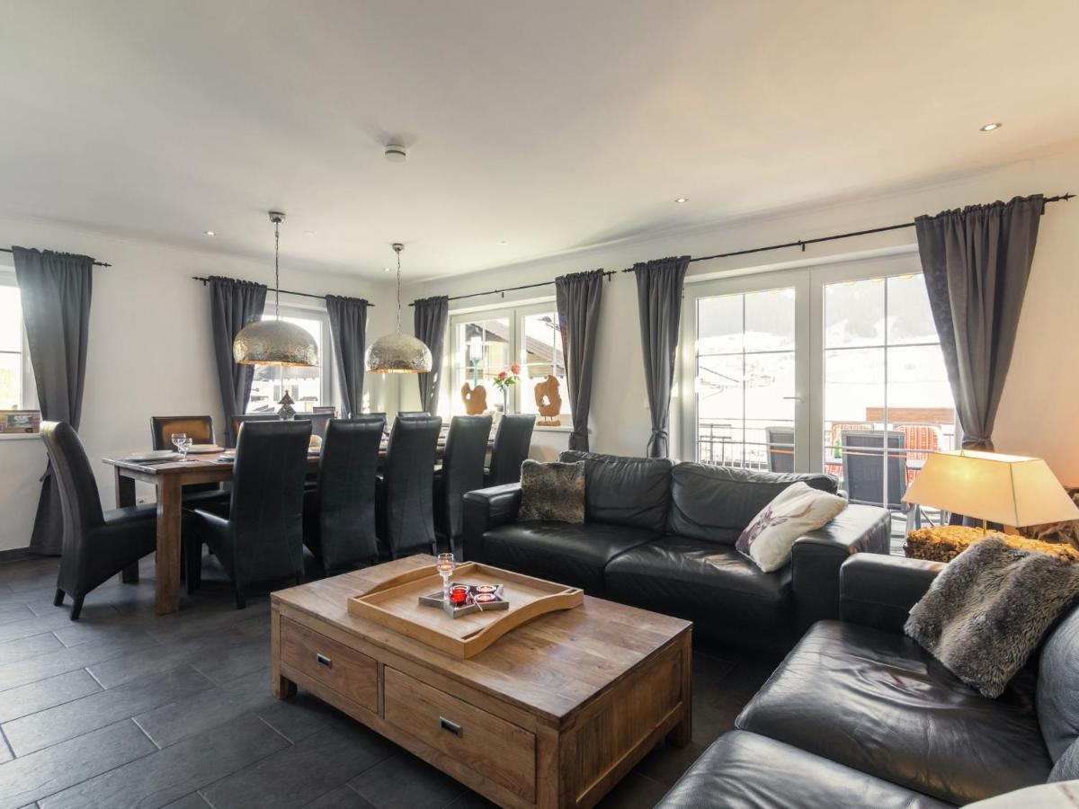 Luxurious Holiday Home With Terrace In Tyrol Brixen im Thale Bagian luar foto
