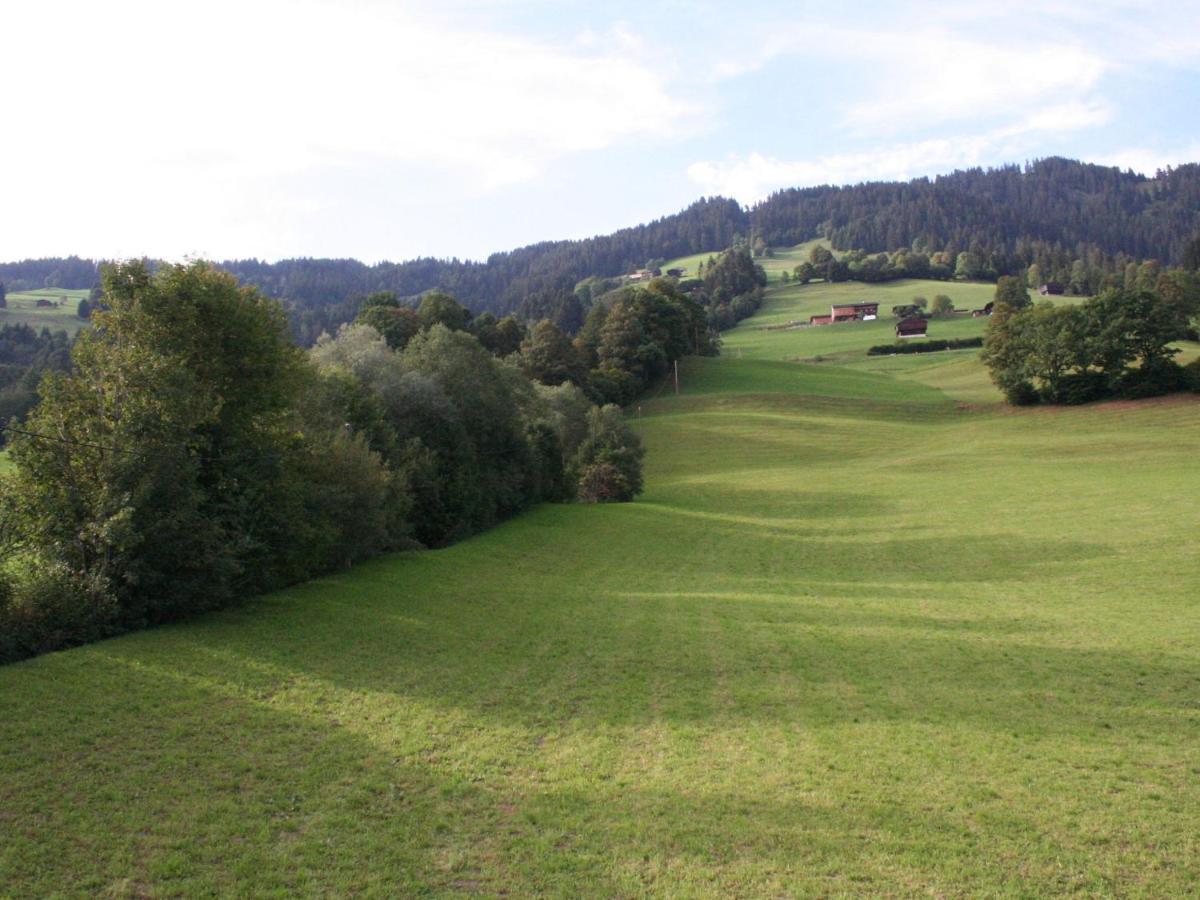 Luxurious Holiday Home With Terrace In Tyrol Brixen im Thale Bagian luar foto