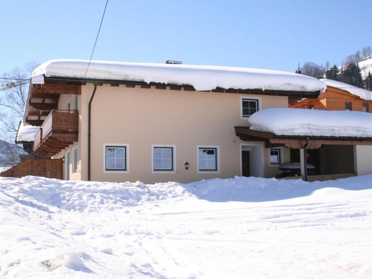 Luxurious Holiday Home With Terrace In Tyrol Brixen im Thale Bagian luar foto